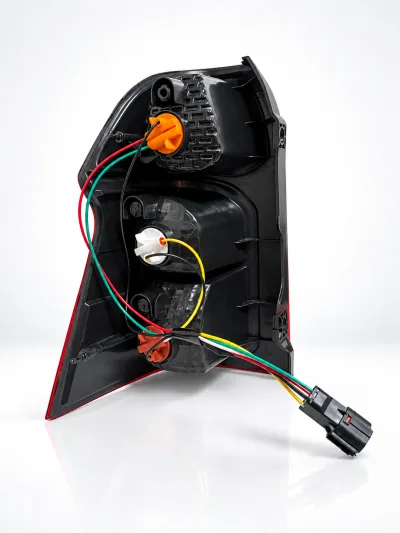 SsangYong Rear Right Combination Tail Light Assembly thumbnail 4